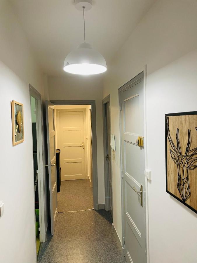 Charmant Appartement De Coeur De Ville - 2 Chambres Lits Queen Size - Netflix - Wifi شيربوغ أون كوتننتين المظهر الخارجي الصورة