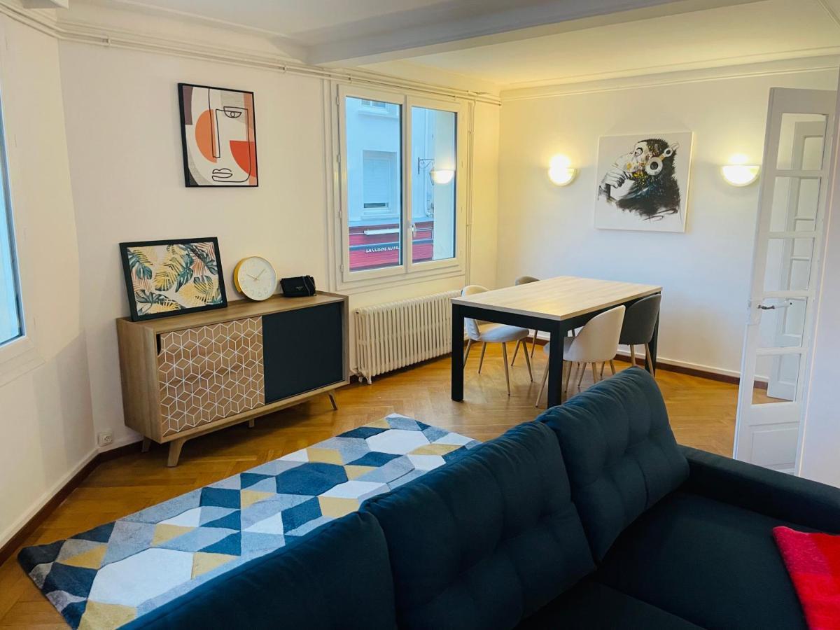 Charmant Appartement De Coeur De Ville - 2 Chambres Lits Queen Size - Netflix - Wifi شيربوغ أون كوتننتين المظهر الخارجي الصورة